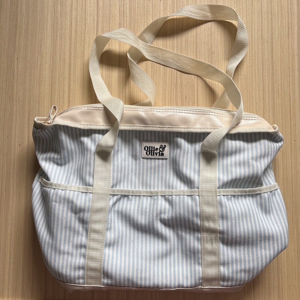 Ollie and Olivia: Travel/beach Cooler Bag| Striped | Zipper | Blue & Ivory